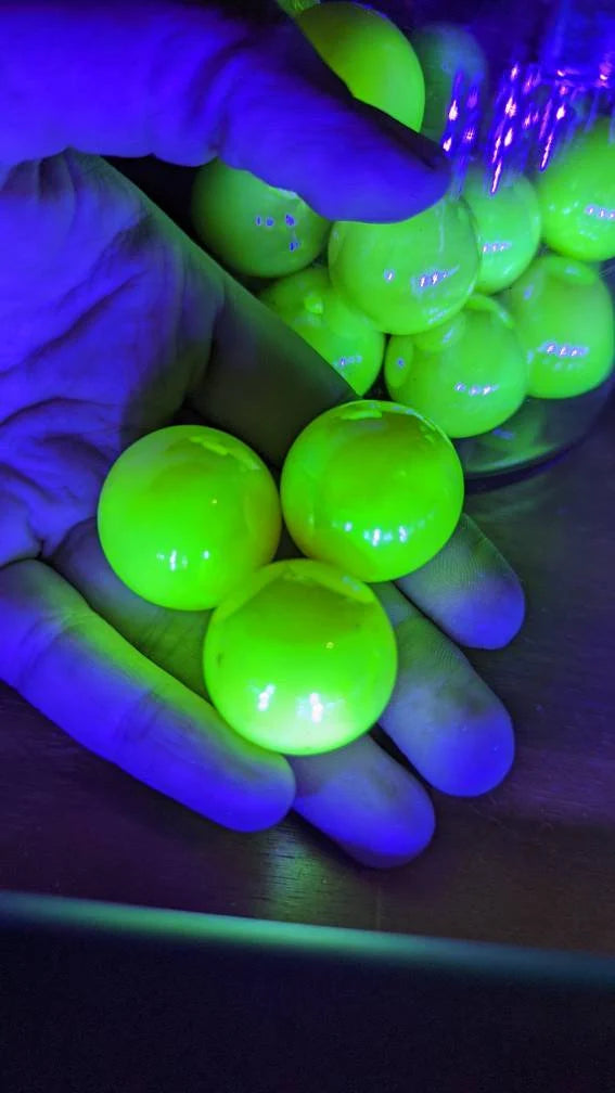Uranium Glass 1" Marble - Pearlescent (1)