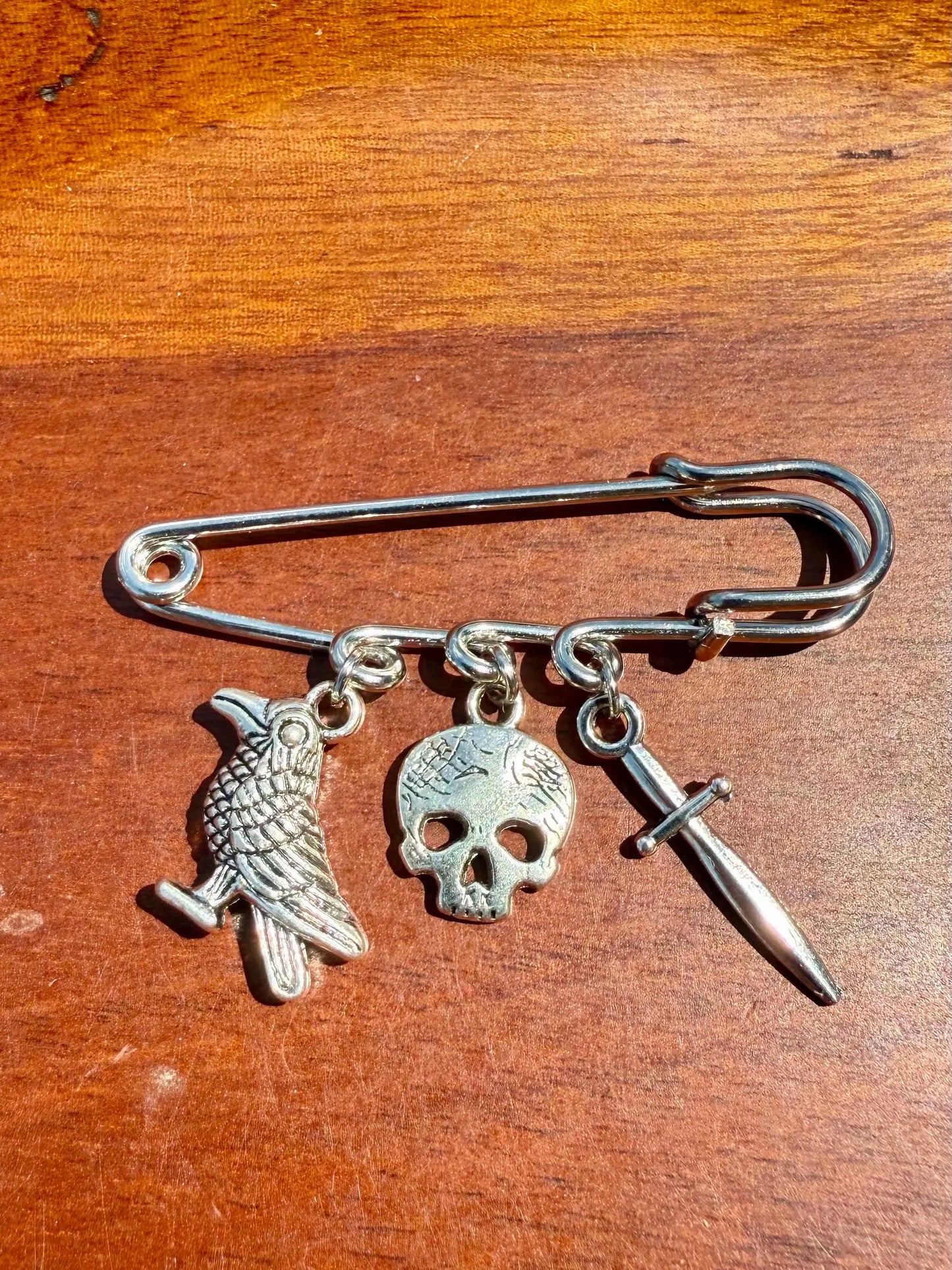 Edgar Allan Poe Safety Pin Brooch Bag Charm, Bookish Accessory